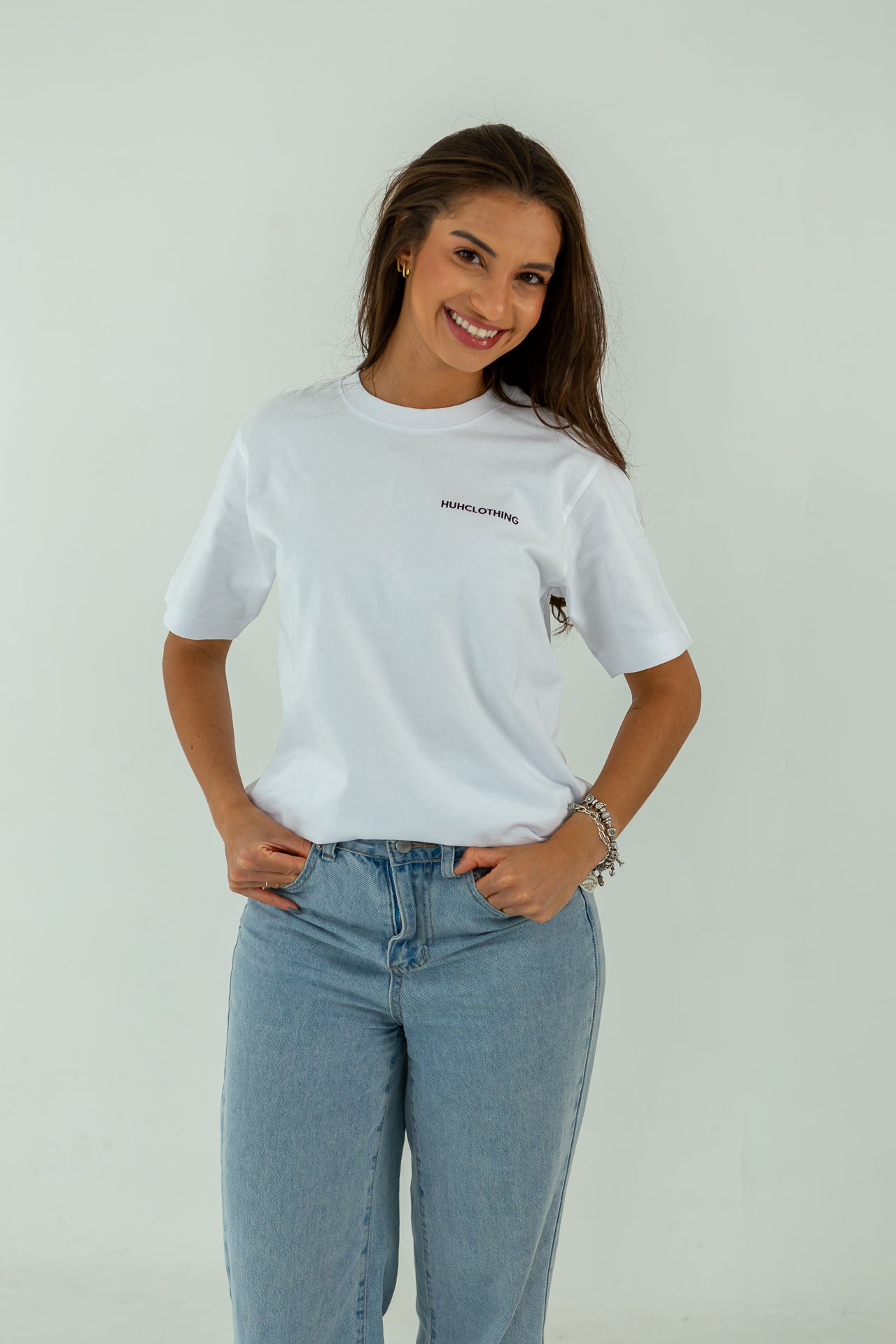 HUH T - Be The Change – HUHClothing